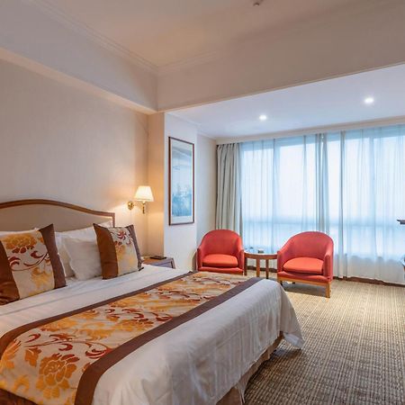 Citic Ningbo International Hotel Buitenkant foto