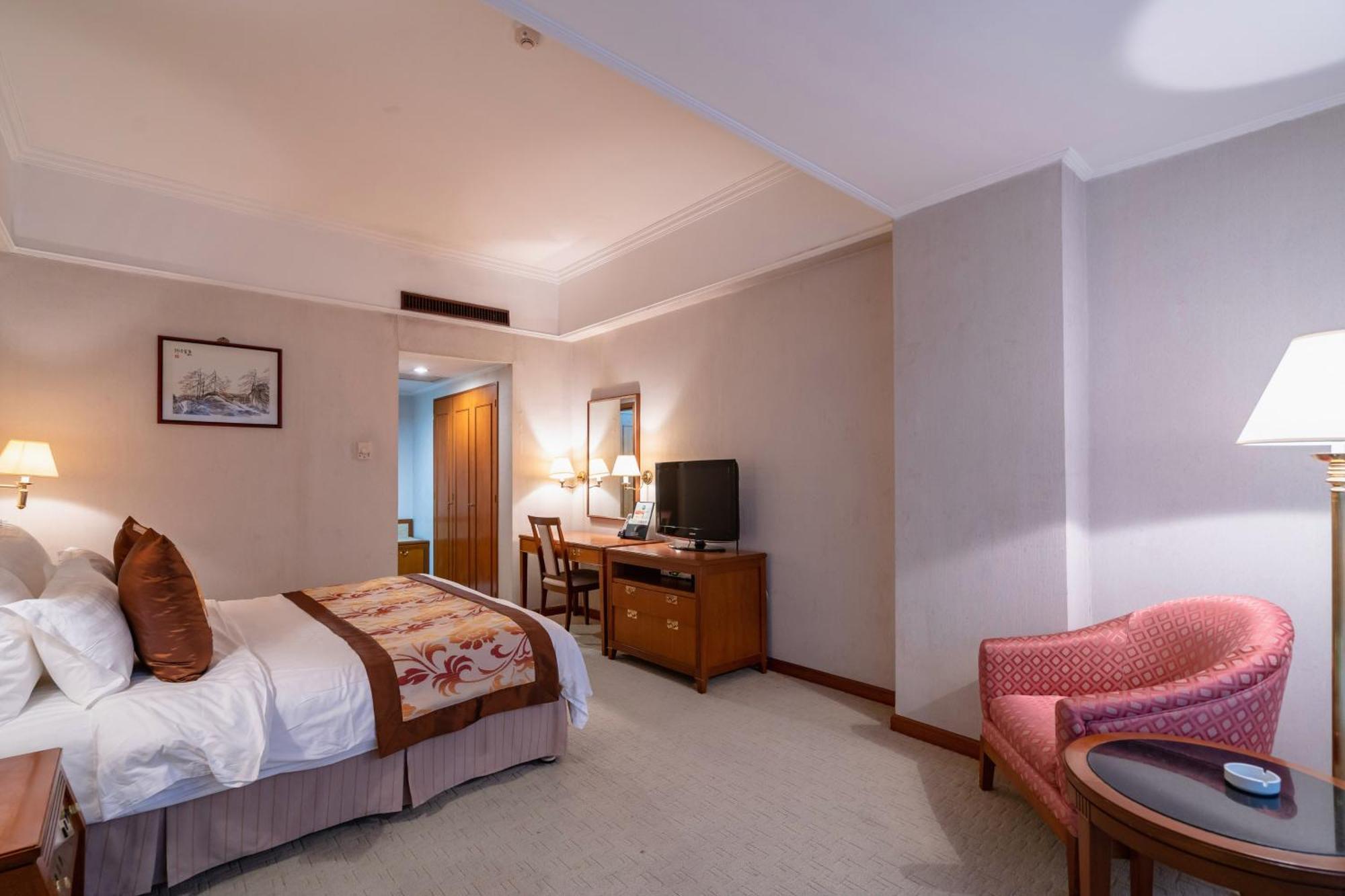 Citic Ningbo International Hotel Buitenkant foto